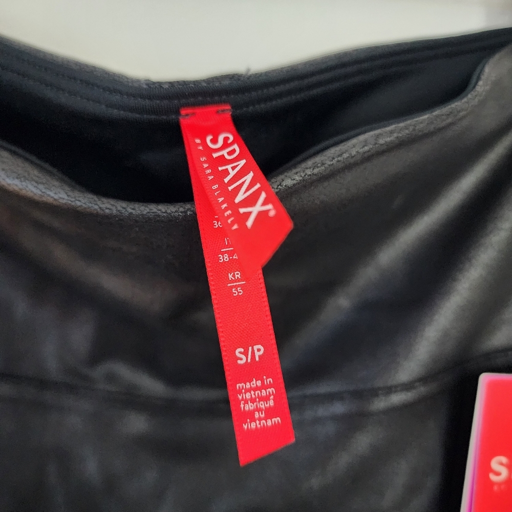 Spanx | Faux Leather Leggings with White Stripe - Picture 7 of 8